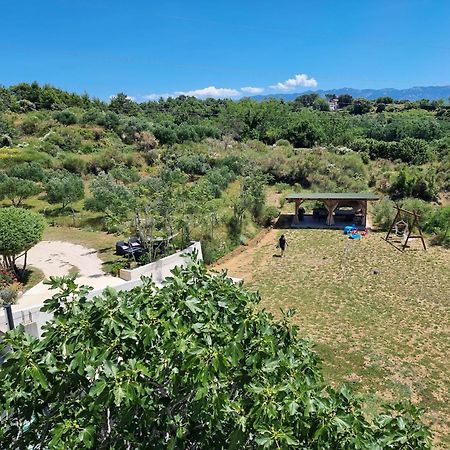 Apartmani Zekic Лопар Экстерьер фото
